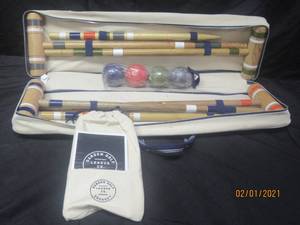 lot 68 image: GARDEN GOLF&nbsp CROQUET WITH CARRY BAG&nbsp
