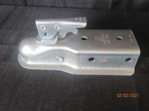 lot 113 image: POSI - LOCK TRAILER COUPLER