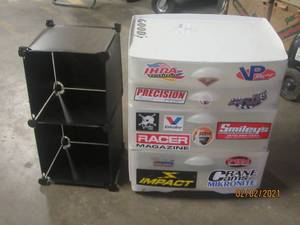 lot 127 image: PLASTIC 4 DRAWER&nbsp STORAGE &amp&nbsp 2 CUBE STORAGE RACK (WATERPROOF)&nbsp