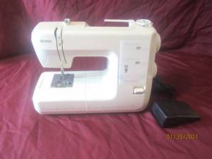 lot 45 image: KENMORE SEWING MACHINE&nbsp 385.16524000