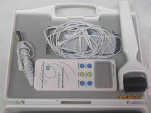lot 184 image: EMS ELECTRIC MUSCLE STIMULATOR HT326L WITH CARRY CASE