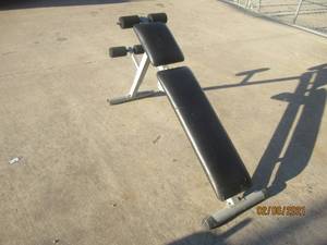 lot 204 image: WEIDER PRO 125 BENCH&nbsp