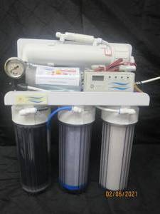 lot 217 image: VERTEX PURATCH WATER FILTER