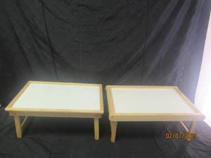 lot 252 image: PAIR OF WOOD BREAKFAST FOLDABLE LEGS BED TRAY TABLES,FLIP TOP&nbsp