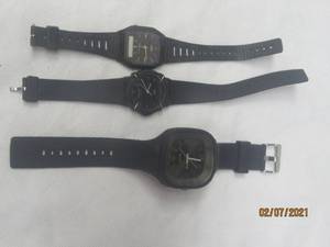 lot 266 image: TOATAL OF 3 BLACK SILICONE BAND MEN WATCHES&nbsp&nbsp- MONTE CARLO&nbsp&nbsp- 2 CASIO&nbsp