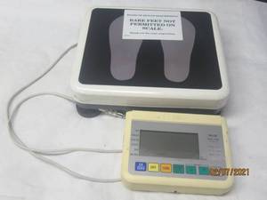 lot 273 image: TANITA WB-110A CLASSIII SCALE POWER CORD NOT INCLUDED