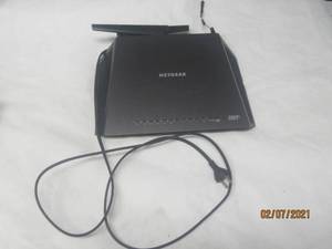 lot 286 image: NETGEAR NIGHTHAWK MODEL R7300
