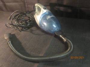 lot 368 image: ULTRALITE VACUUM S1001