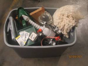 lot 369 image: MISC LOT - TOTE NOT INCLUDED