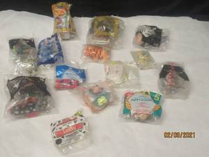 lot 375 image: TOTAL OF 15 VINTAGE MC DONALDS HAPPY MEAL TOYS&nbsp- UNOPEN&nbsp
