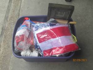 lot 322 image: MISC LOT&nbsp&nbspTOTE NOT INCLUDED