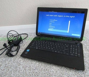 lot 124 image: Toshiba Satellite laptop computer with Windows 10 OS