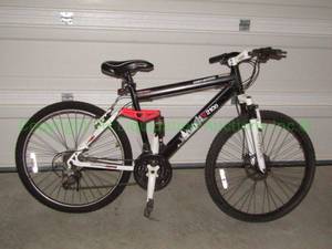 lot 146 image: Ground force V2100 lightweight alloy mountain bike
