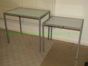 lot 196 image: Glass top metal base nesting tables