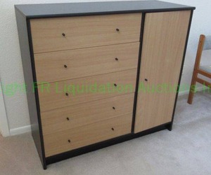 lot 200 image: Euro style drawerdoor storage cabinet 46 x 43 x 18
