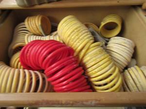 lot 413 image: Air hose.25  qty 12     2 air nozzles