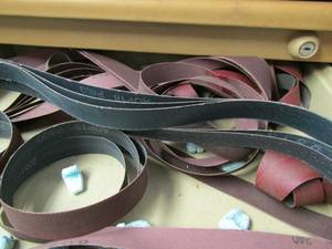 lot 426 image: Sanding belts  (for use with #410) P800 x5, P240 x6, 400x5