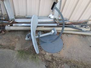 lot 450 image: PILE OF SCRAP METAL  ALUMINUM
