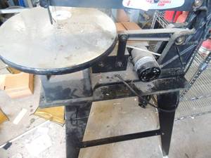 lot 14 image: Pro Cut 20 Scroll Saw on stand  35x16x46