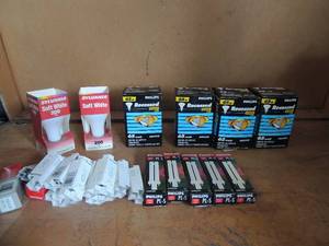 lot 105 image: Lot of Phillips light bulbs 15W-200w-65w
