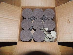 lot 187 image: 7 boxes of BEAR TEX surface blending discs never used