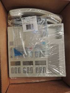 lot 222 image: 4 refurbished Meridian phones