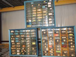 lot 266 image: 5 x 50 drawer blue boxes full of computer and electronic components 15.5 x 6