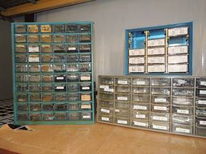lot 268 image: 5 blue shelves with small drawers for organizing electric parts, screws, nuts