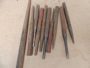 lot 296 image: Bag of 10 punches assorted sizes