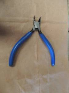 lot 356 image: 2 Xcelite needle nose wire cutters