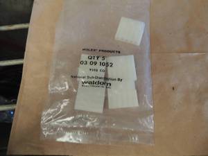 lot 363 image: Walden electronic conponents 25 plus pieces