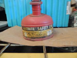 lot 375 image: 5 justrite safety can 1 pint each cat #T000010001 with screen