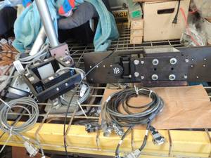 lot 461 image: Newport UPB stand mpdel #41105