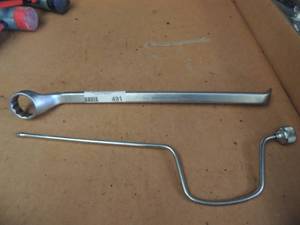 lot 491 image: 1316 wrench one end broken extender