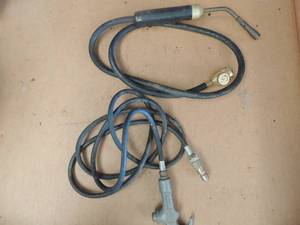 lot 495 image: 2 ARO Torch hoses