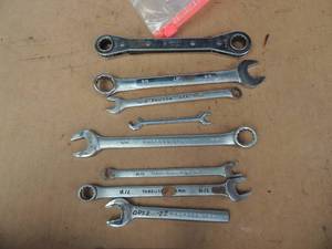lot 507 image: Wrenches 516  and 58