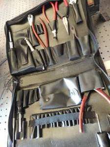 lot 521 image: Black case of plyers