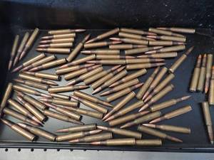 lot 7 image: AMMO - 80 ROUNDS TOTAL - 79 RDS OF 30-06 OR 308 ,  1 RD - 30-40 CRAIG   ALL PROBABLY RELOADS