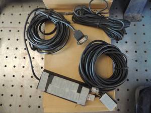 lot 523 image: 3 boxes Computer wire