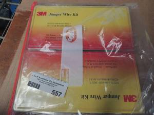 lot 557 image: 2 jumper wire kits 3 in bag