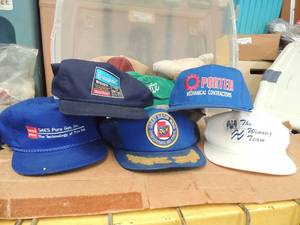 lot 564 image: Baseball caps adjustable snap back