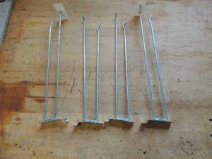 lot 614 image: 3 boxes of shelving hangers