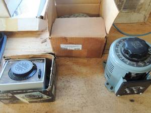 lot 618 image: Intermatic time all timer in original box, box of 3M scotch brite Gen purpose unitsize wheels S&E sprinkler system  timer