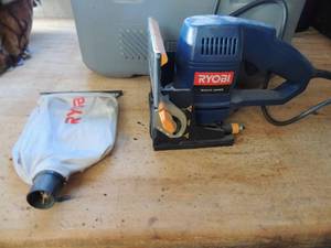 lot 628 image: Ryobi biscuit joiner