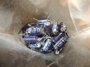 lot 638 image: Large lot of electrical components
