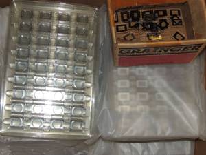 lot 728 image: Electric circuit components