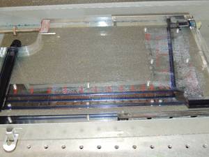 lot 730 image: Dwayer Instruments clear glass with measrements 400-23A