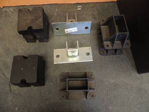 lot 771 image: 5 metal weights approx. 25 lbs. 5 brackets black and silver