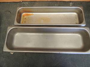 lot 784 image: 11 metal sorting pans