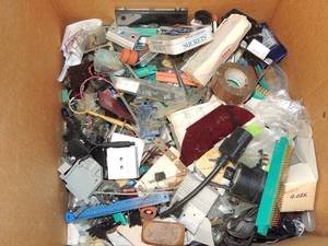 lot 835 image: Misc. electrical components